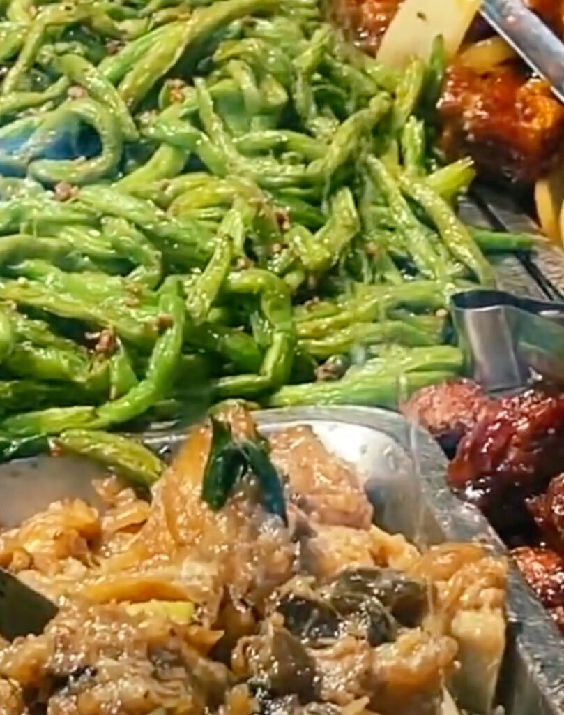 Taipei Nanmen Market Lunar New Year Special: Century-Old Market Reopens! Must-Buy Festive Dishes & Retro Snacks